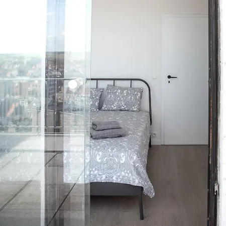 Seascape Penthouse Apartment