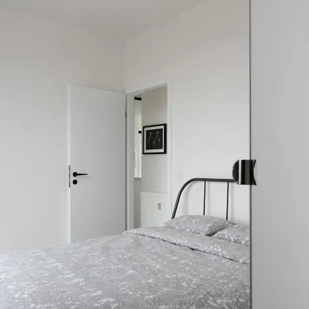 Seascape Penthouse Apartment *